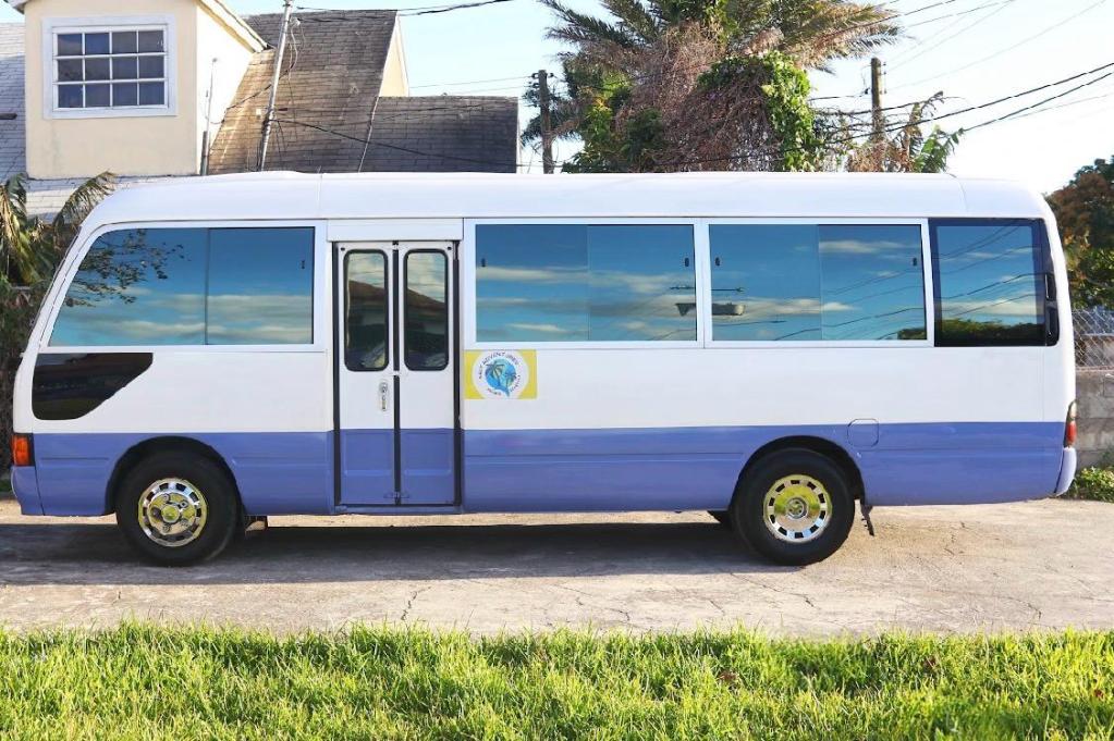 Hiace Taxi Bus